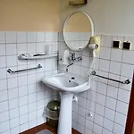 Krakonos Hotel 3*