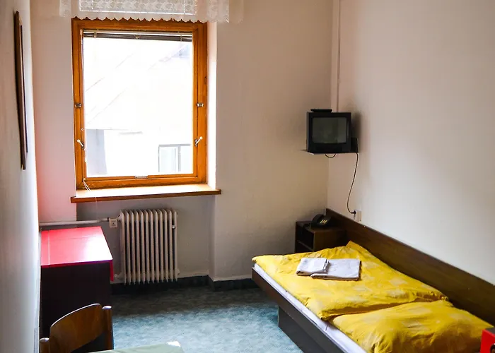 Krakonos Hotel 3*